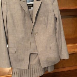 Kaspar Ladies Skirt Suit